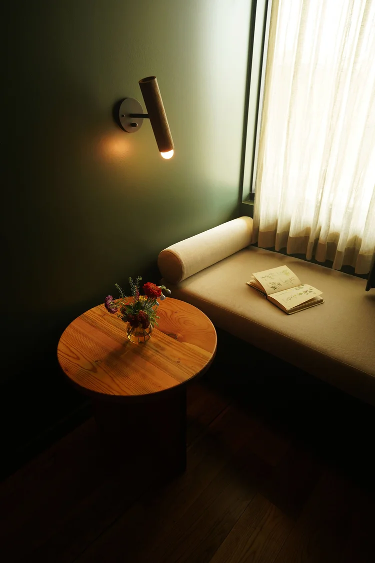 Albert Hotel — photo