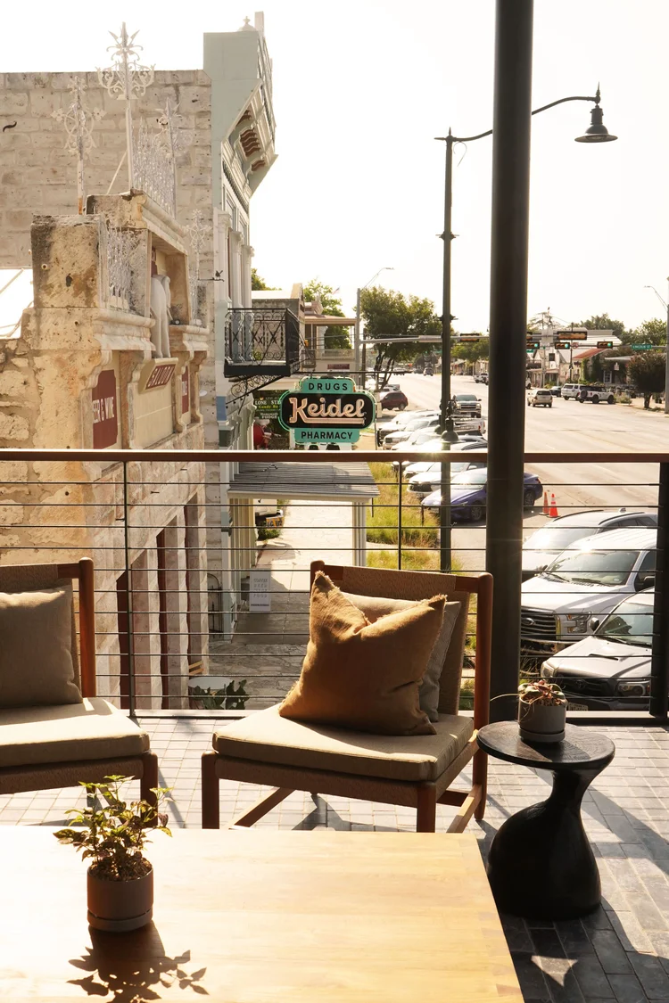 Albert Hotel — photo